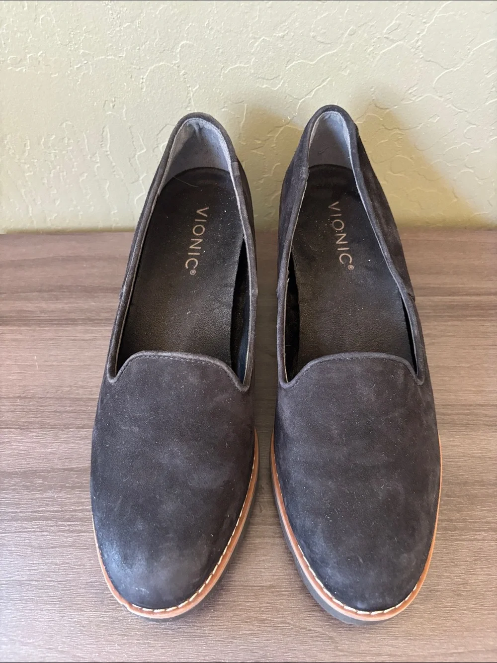 Vionic Black Suede Willa Wedge Platform Slip On Shoe Size 7.5